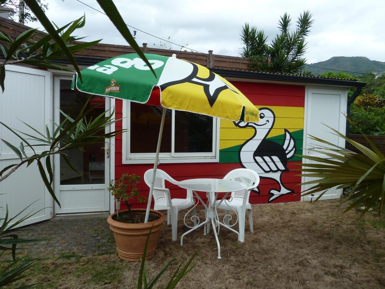 Maison Joss Studio Proche Aeroport Sainte-Clotilde Kültér fotó